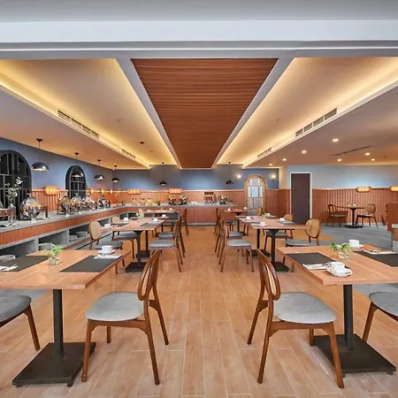 ASTON Inn Jemursari-2