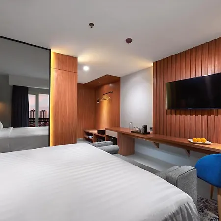 Aston Inn Jemursari-3